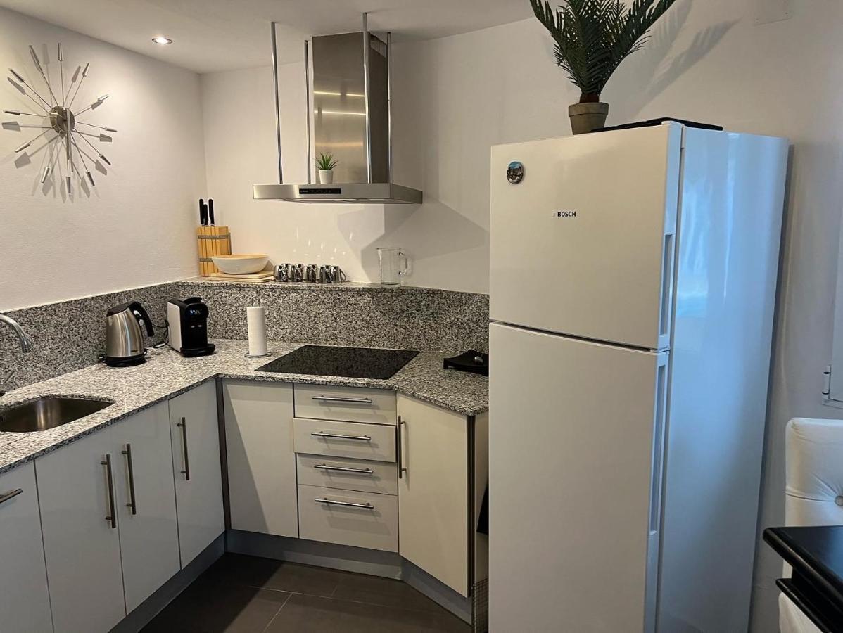 Villa El Loto Blanco Beautiful Apartment For Rent. เบนิสซา ภายนอก รูปภาพ