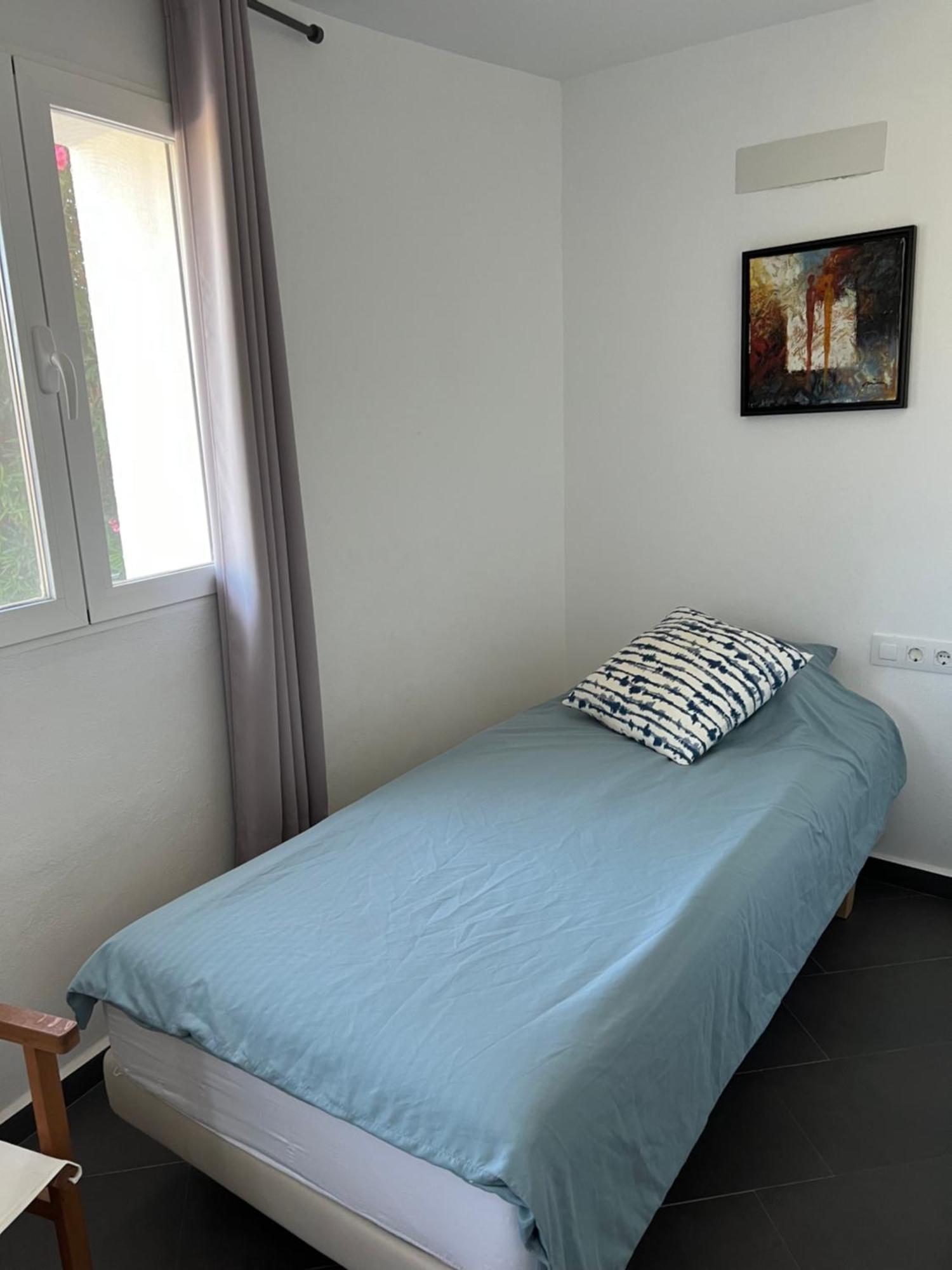 Villa El Loto Blanco Beautiful Apartment For Rent. เบนิสซา ภายนอก รูปภาพ